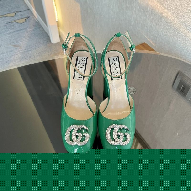 G*u*i high heels